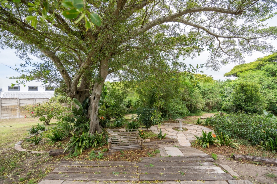 8 Bedroom Property for Sale in West Bank Eastern Cape